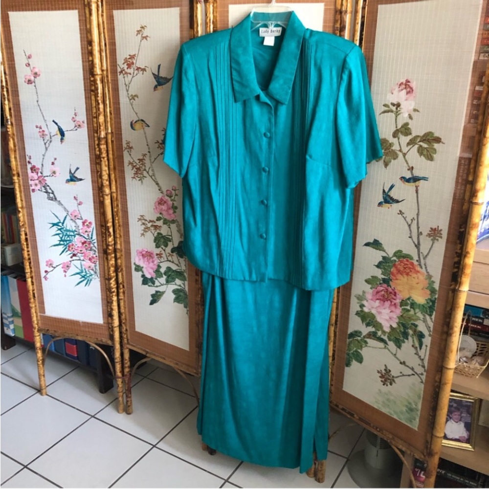Lady Dorby dress jacket set 2 piece maxi jade green texture floral fabric pleats